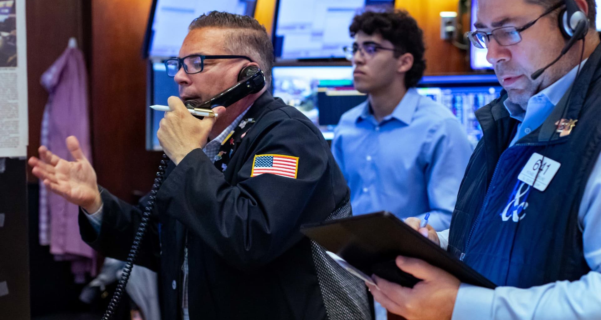 Stock market today: Live updates