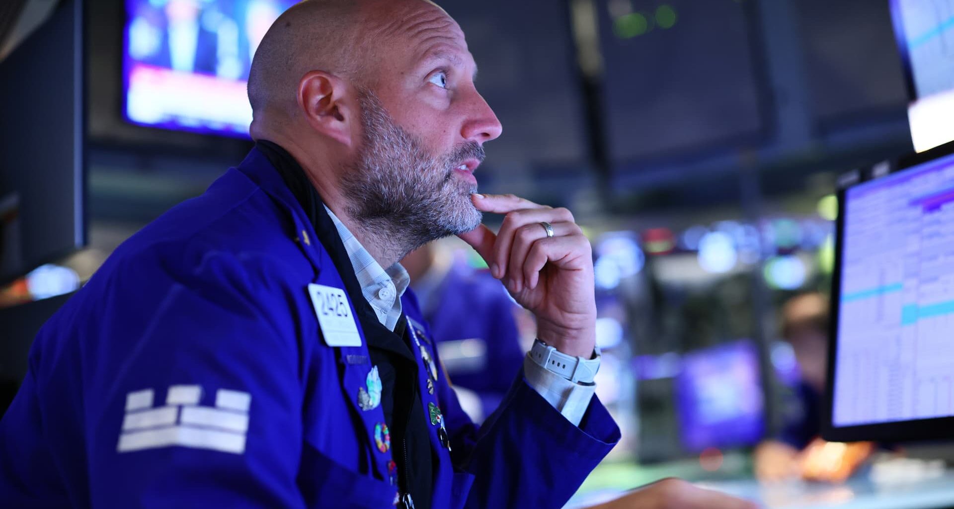 Stock market today live updates