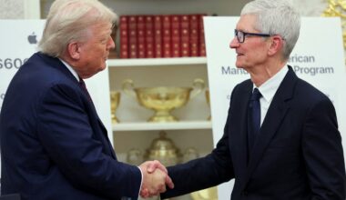 How a $100 billion pledge helped Wall Street forget about Apple's AI problems — for now