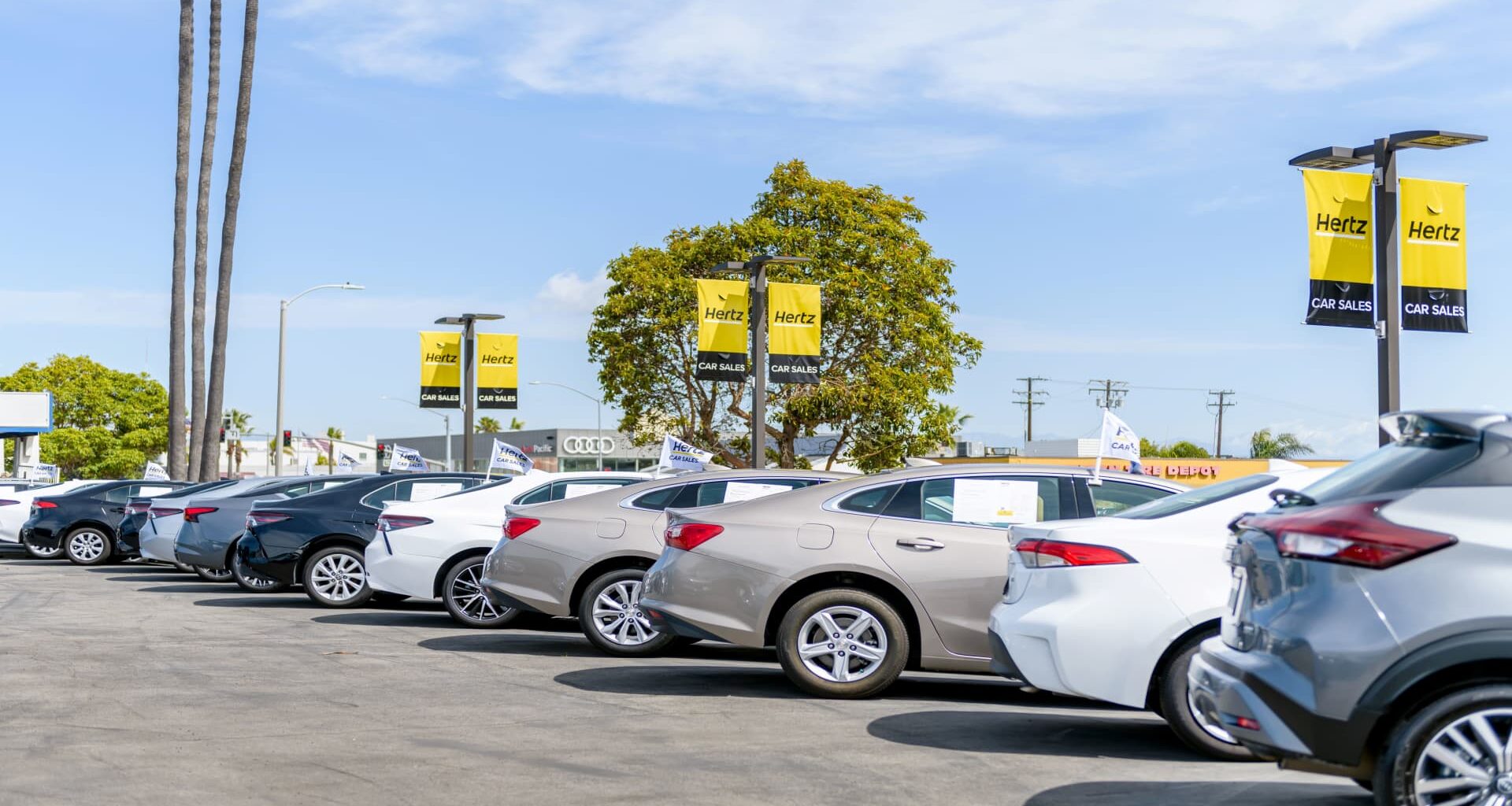 Hertz to sell used vehicles online through Amazon Autos partnership