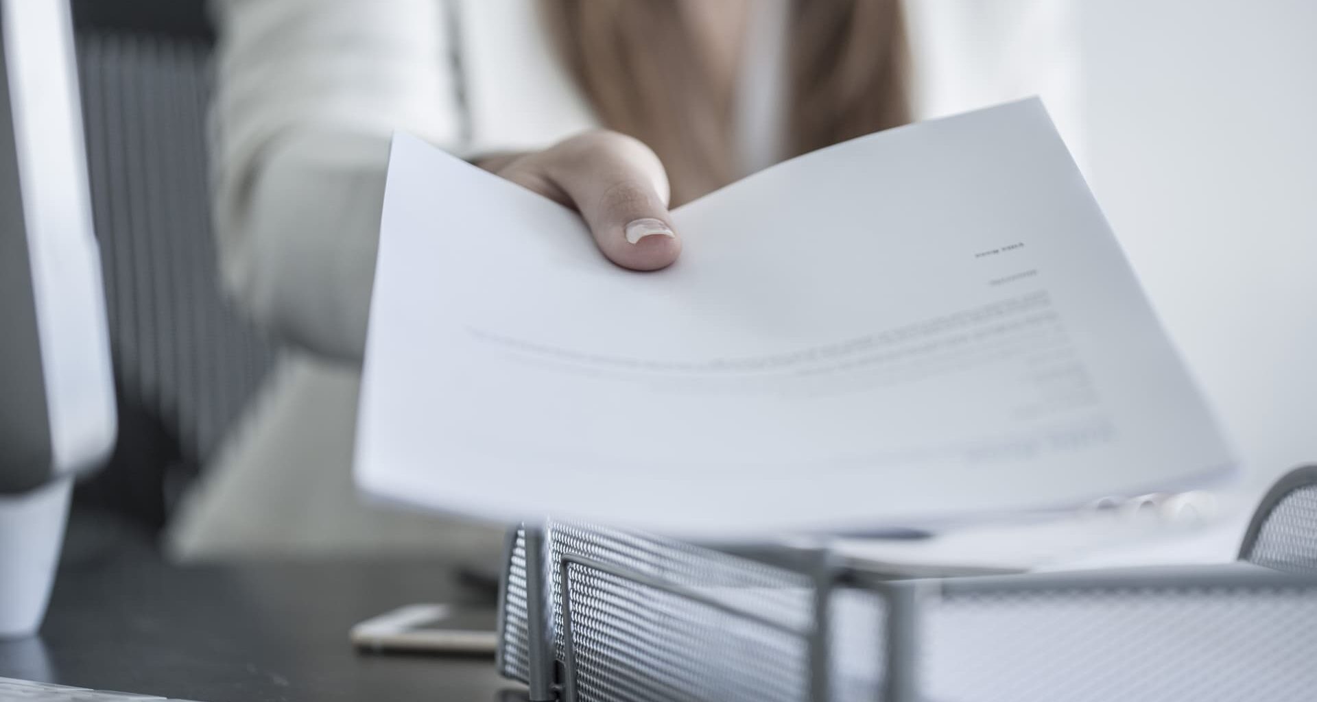 1 in 3 workers admit to lying on their resumes—the telltale signs, says HR expert
