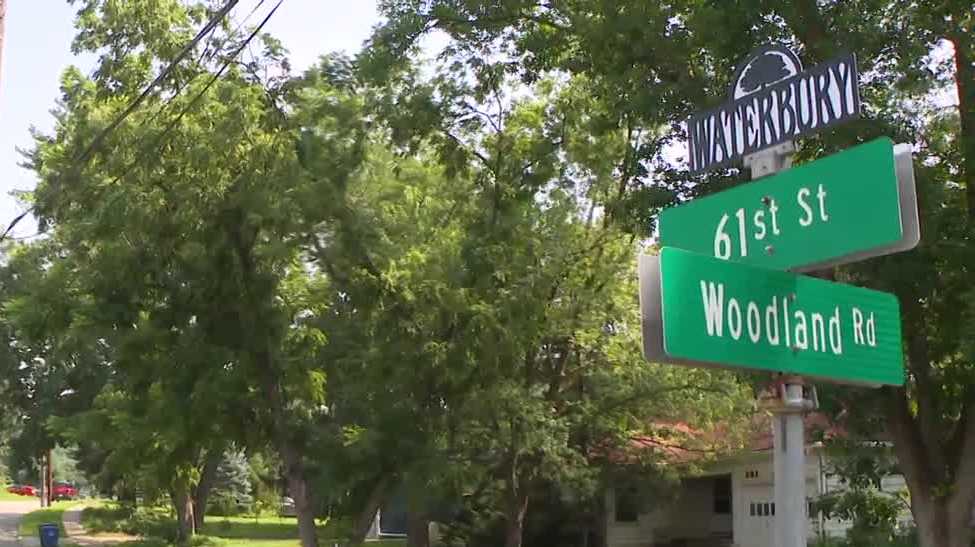 Des Moines residents on the lookout for python on the loose