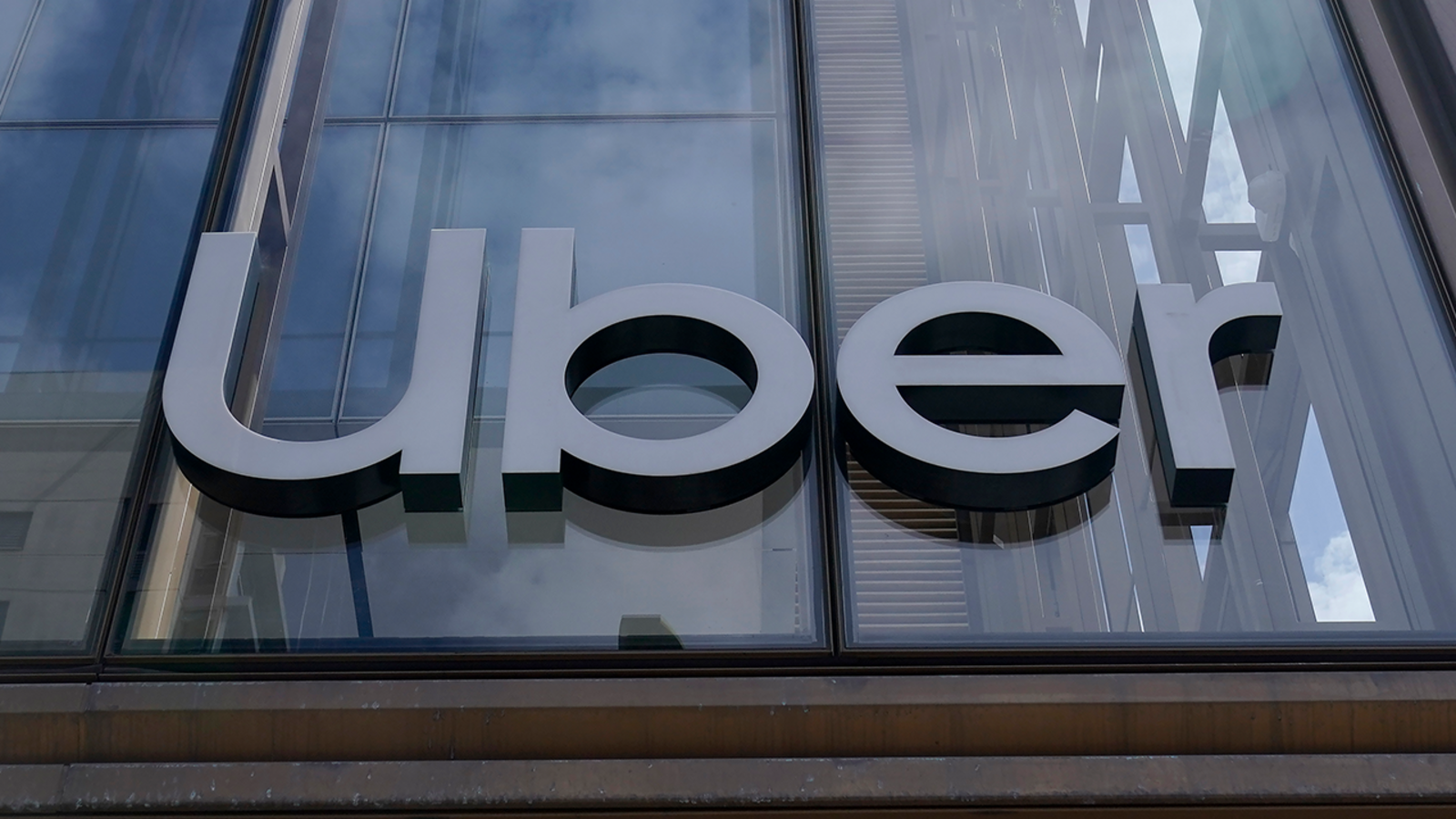 SEPTA cuts: Uber partnership provides free rides for seniors in Philadelphia