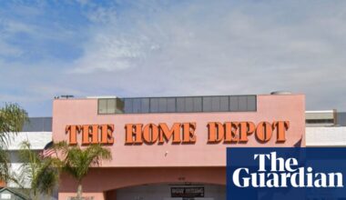 Man fleeing Ice raid outside LA Home Depot hit and killed on freeway | Los Angeles