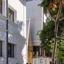 The Chapel Jewel-Box Intervention / Vinklu - Exterior Photography