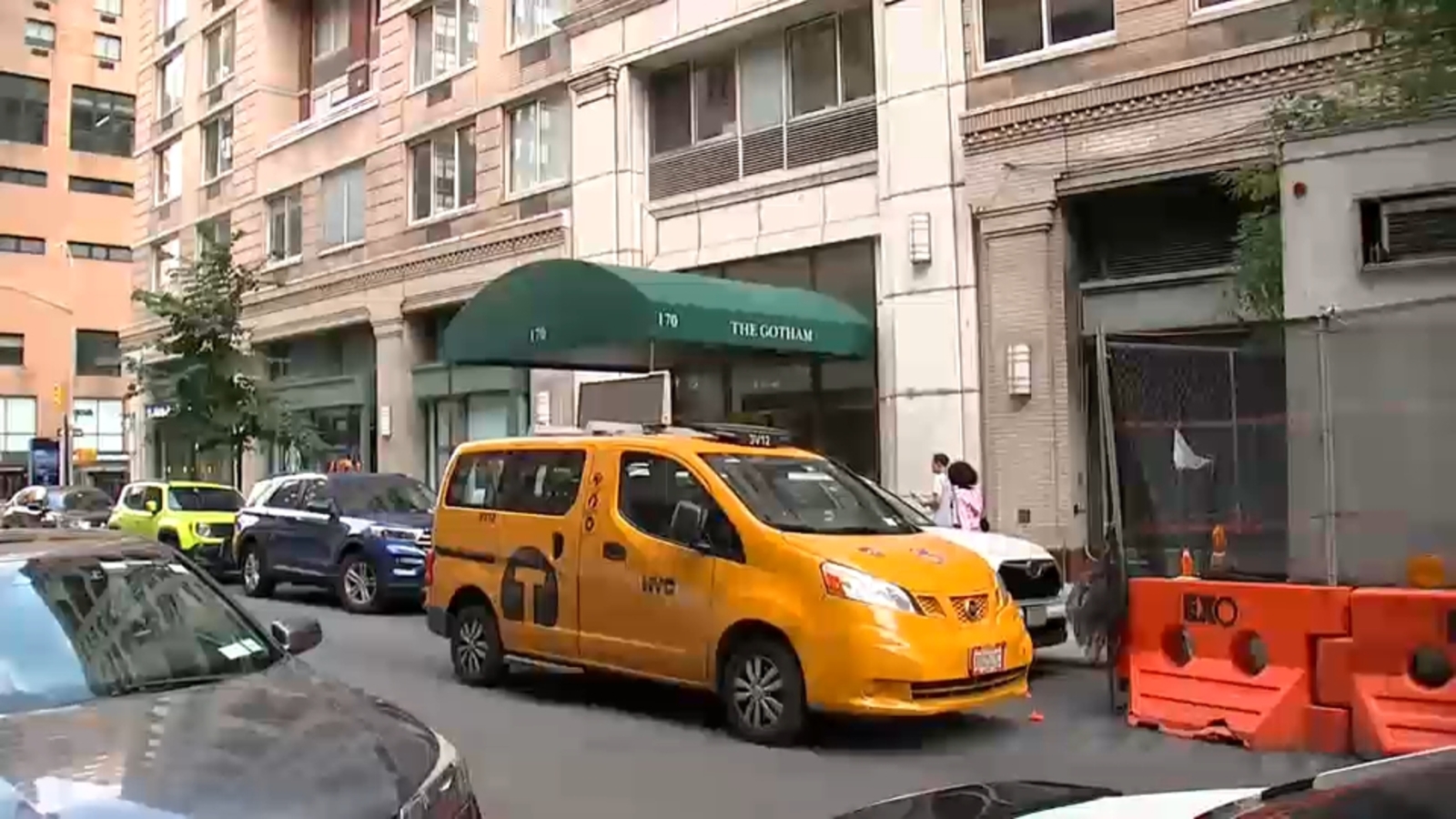 Man hospitalized after being stabbed in the buttocks on Upper East Side