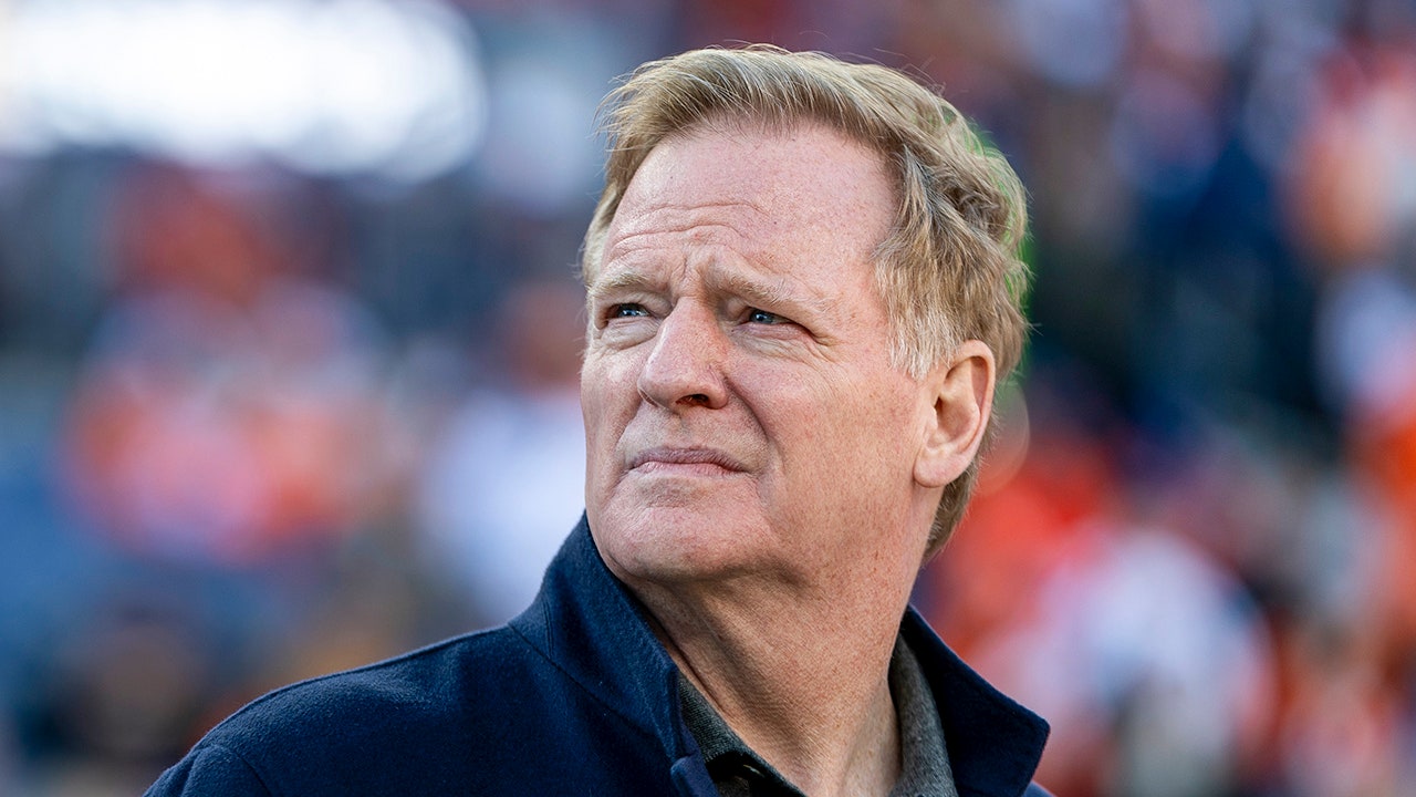 NFL's Roger Goodell gets emotional discussing tragic NYC headquarters shooting