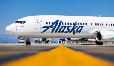 Flight from San Diego to Mexico forced to make emergency landing
