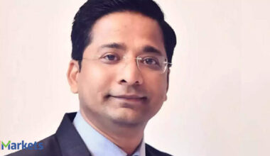 Tariff uncertainty to keep markets on edge; healthcare seen as safer bet: Rajesh Palviya
