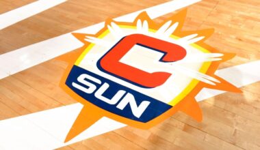 Reports - Celtics minority owner to buy Sun, move team to Boston