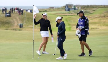 Mimi Rhodes gets bank-shot hole-in-one at Open Championship