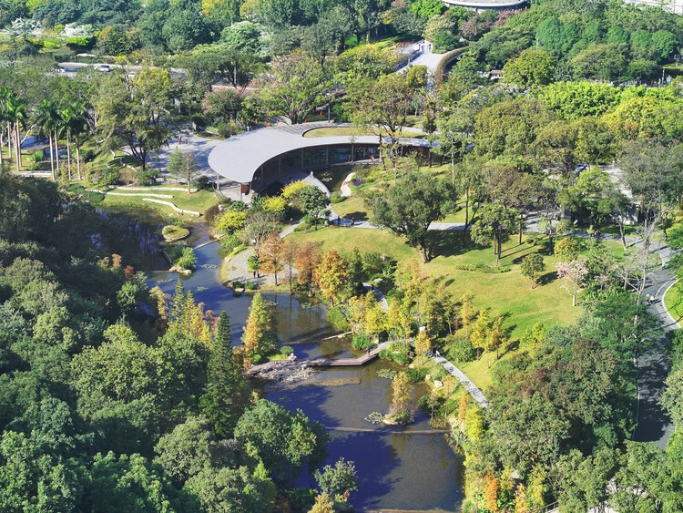 Guangzhou Yunxi Botanical Garden / AECOM + Architectural Design & Research Institute of SCUT + Guangzhou Landscape Architectural Design & Research Institute - Image 2 of 33