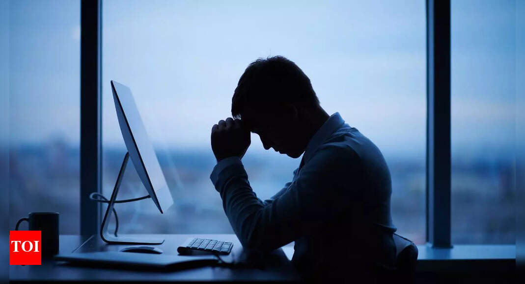 Indian professional worked in US firms for decades, nearly died of stress-- Asks “Was that paycheck worth it?" |