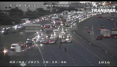 Houston crash: Pedestrian struck, killed while trying to cross I-10 near Normandy
