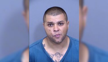 Arizona suspect shocked with taser during contentious court hearing