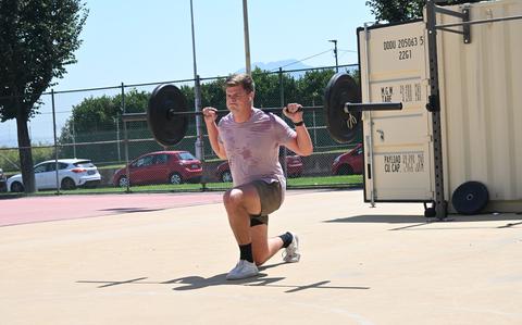 Outdoor ‘fit box’ brings gym-style workouts to Navy in Naples