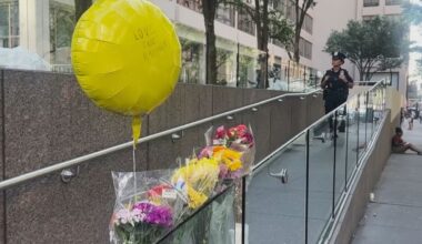 Hundreds honor security guard killed in New York office tower shooting