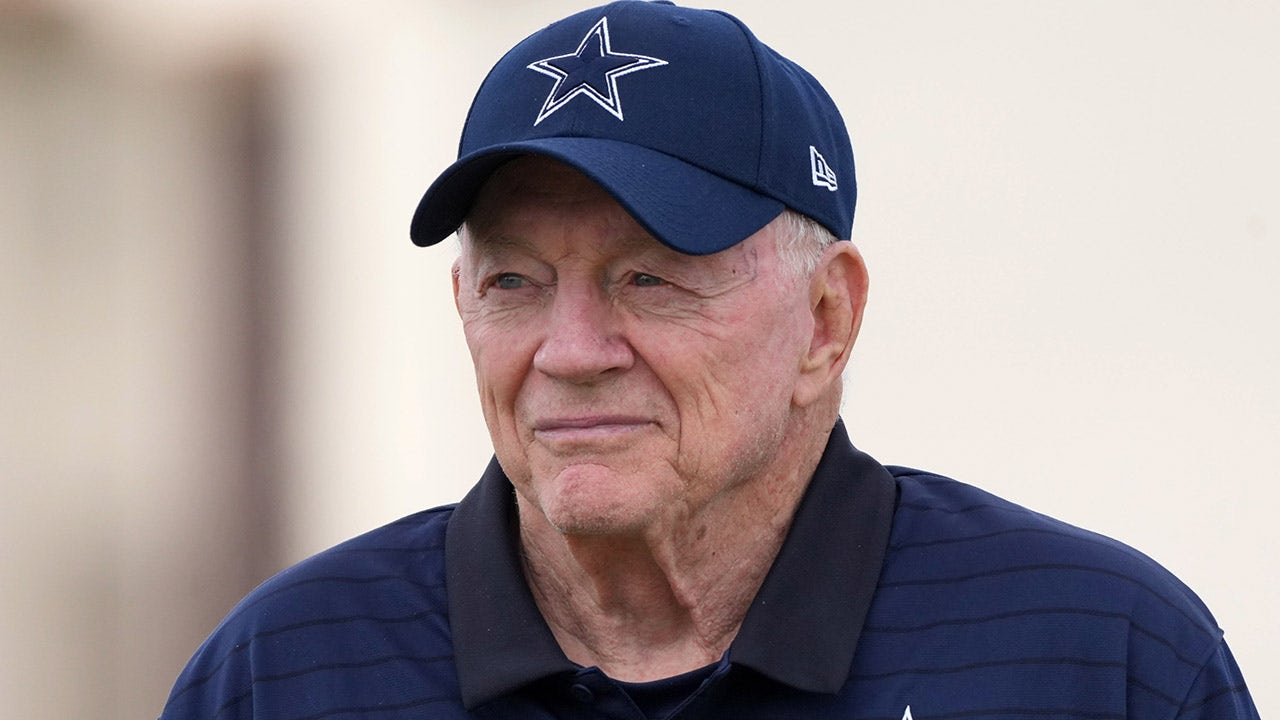 NFL news: Cowboys owner cryptic on Micah Parsons