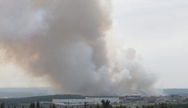 N.L. premier to give wildfire update as 'troublesome day' expected fighting Paddy's Pond fire