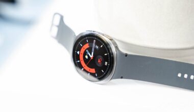 Galaxy Watch 8 comes with 4-pack of SmartTag trackers