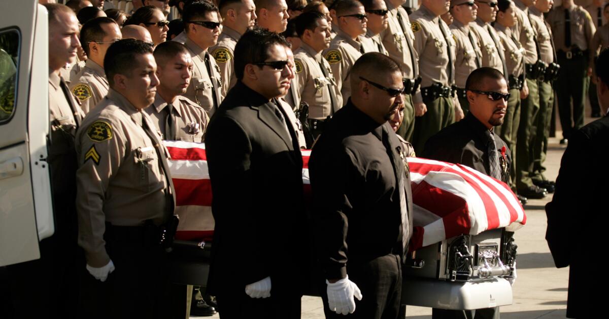 Mexico hands over fugitive wanted in 2008 L.A. County deputy killing