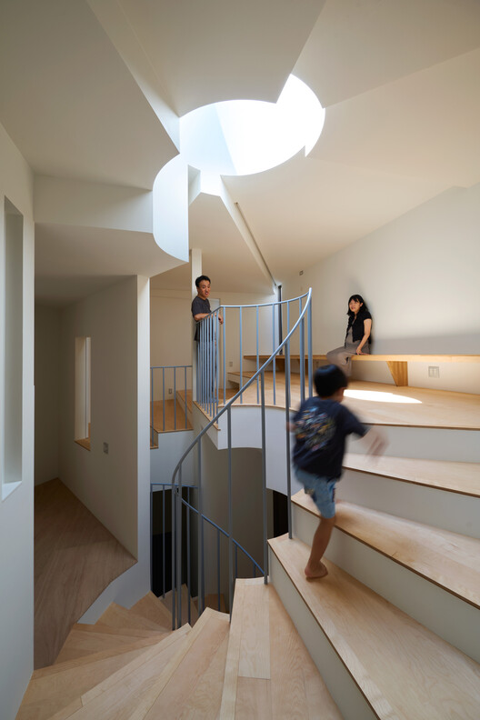 House in Nishitanabe / FujiwaraMuro Architects - Interior Photography, Stairs, Wood, Handrail