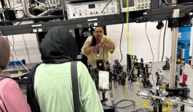 Quantum 1000: New Dal camp introduces high schoolers to revolutionary technology - Dal News