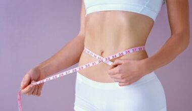 Fitness coach shares 5 ChatGPT prompts to make your fat loss journey easier: 'Help me find a healthy calorie deficit' | Health