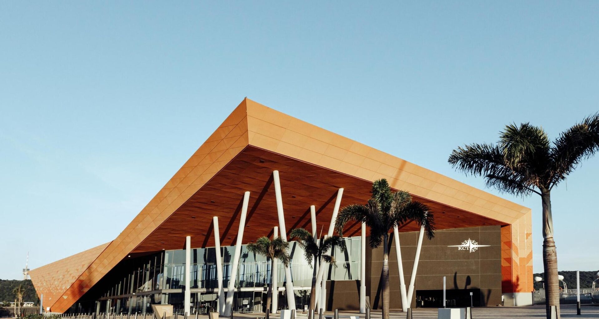 Nelson Mandela Cruise Terminal / Elphick Proome Architecture + Vusa Collaborative