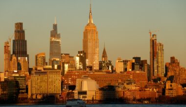 NYC residents slam taxpayer-funded safe injection site over public sex