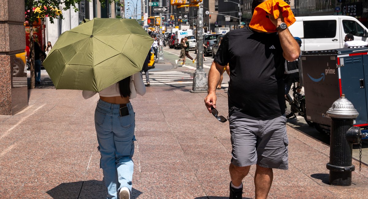NYC tenants are being evicted during extreme heat. A new report says it should be illegal.