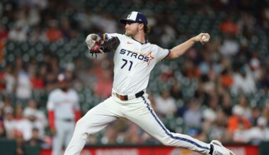 Astros' Josh Hader dealing with left shoulder capsule strain