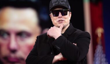 Musk's SpaceX Likely Paid 'Little to No Taxes' Despite Lucrative Government Contracts