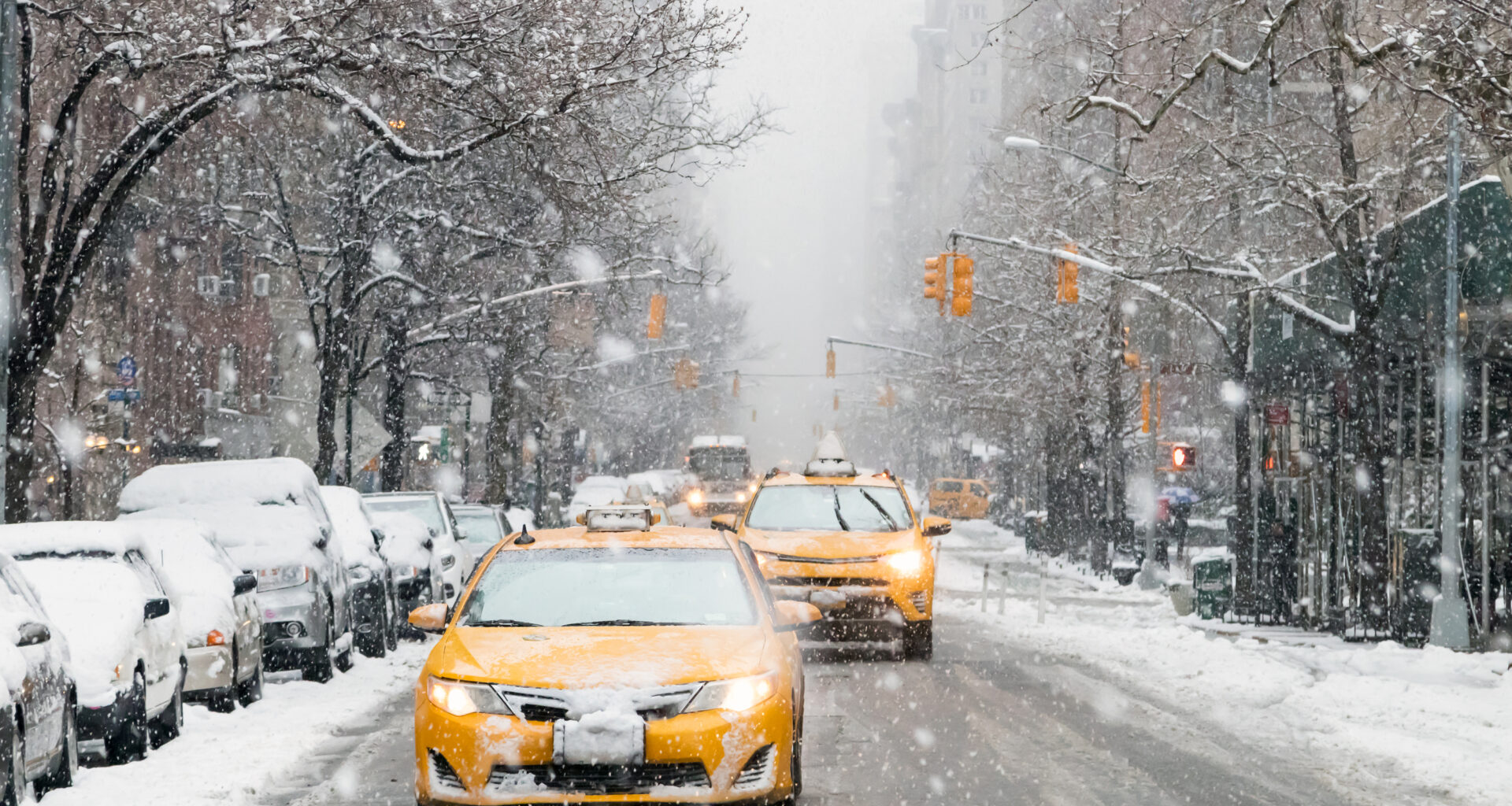 Farmers’ Almanac Predicts Early Snow, Cold Winter for NYC