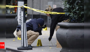 NYC restaurant mass shooting: At least 3 dead, 8 injured as multiple gunmen open fire; probe on
