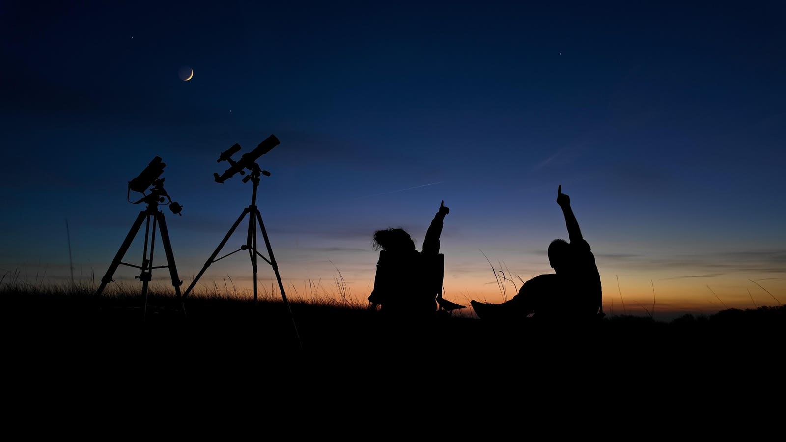 When And Where To See It By A Crescent Moon