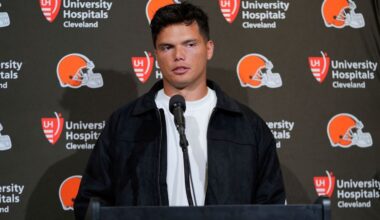 Dillon Gabriel: 'Entertainers' remark not about Shedeur Sanders