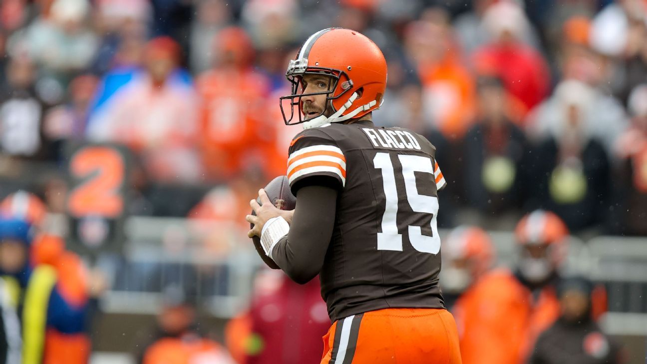 Flacco: 'Special' to be Browns starting QB at age 40