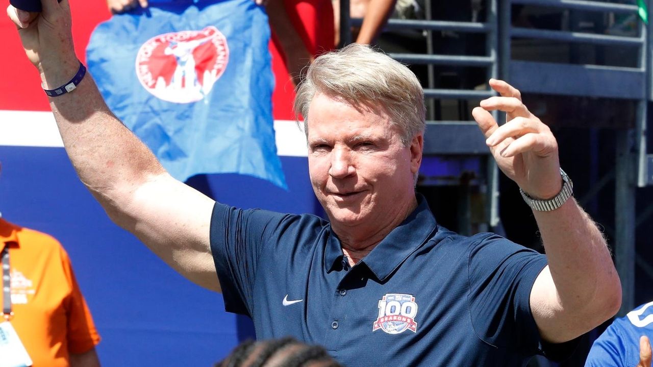 Phil Simms back with NBC Sports for some college football games