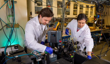Scientists program cells to create biological qubit in multidisciplinary research