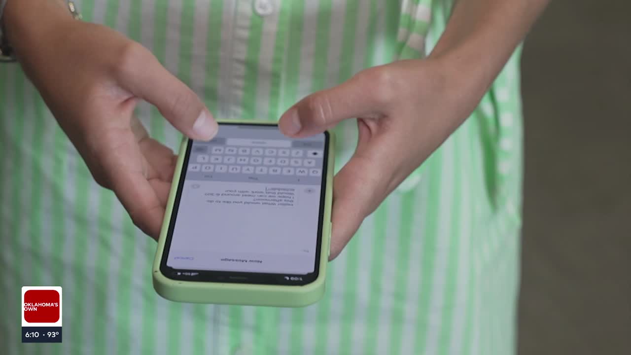 Students go without cellphones ahead of school year in News On 6 experiment