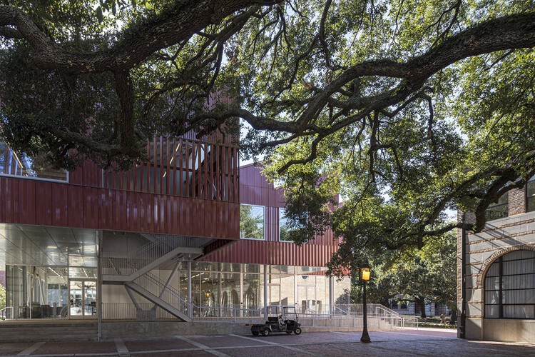 William T. Cannady Hall / Karamuk Kuo + Kendall/Heaton Associates - Exterior Photography