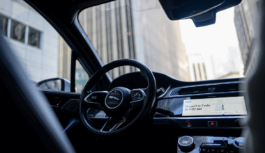 New York City gives self-driving taxi firm Waymo the green light on pilot program