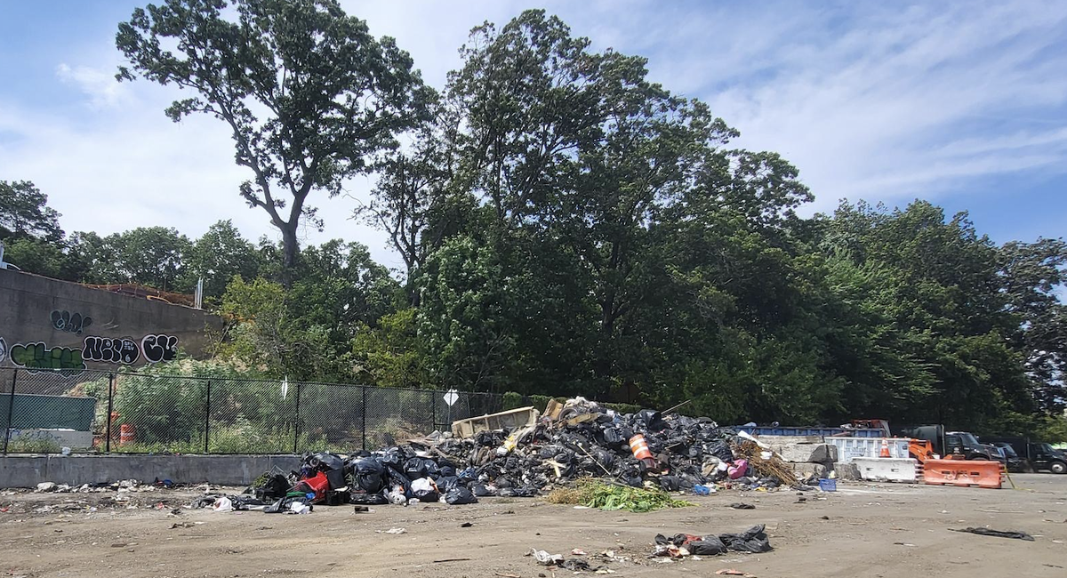 15 tons of trash hauled from Bronx dump following Gothamist report
