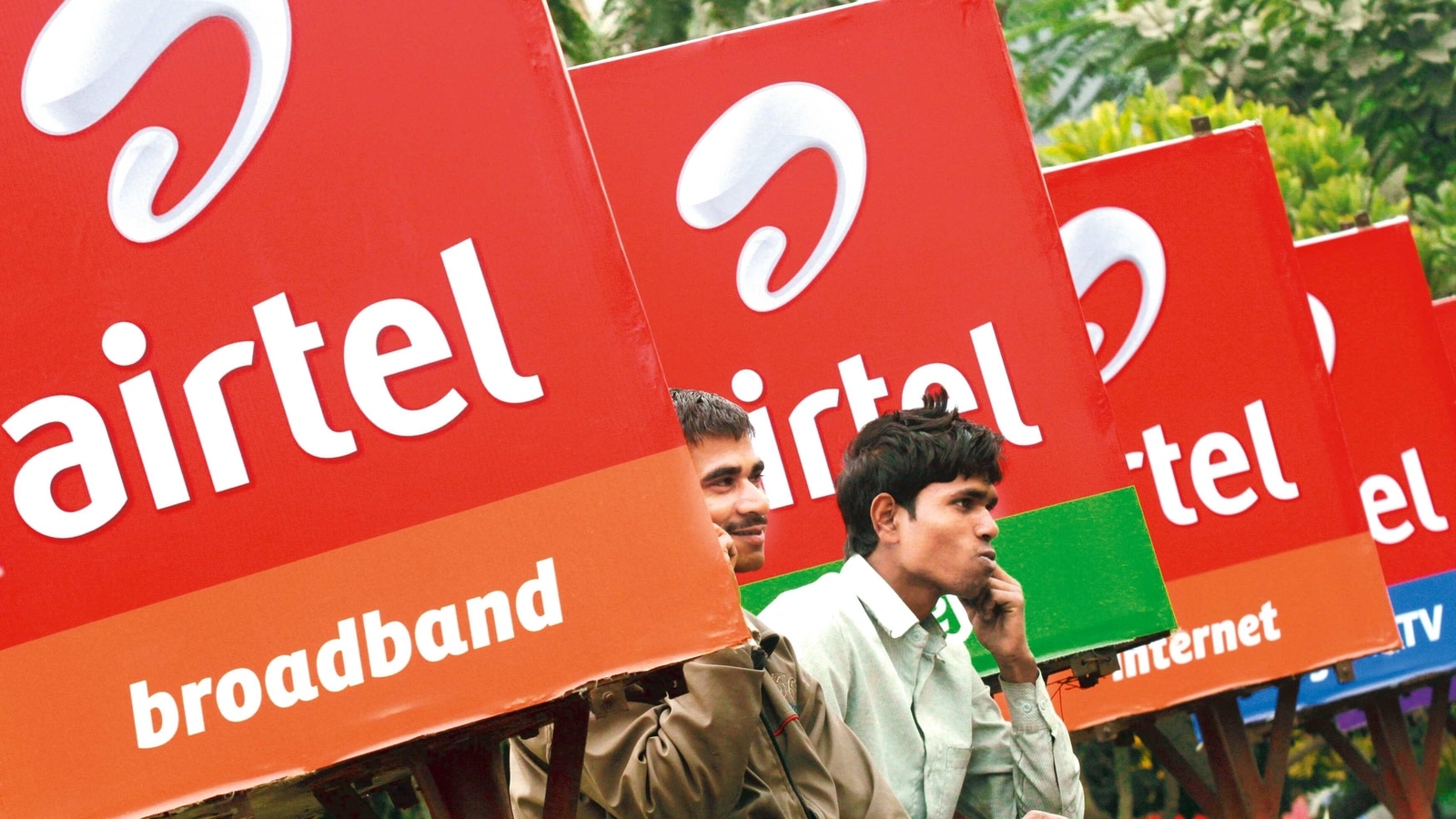 ‘Airtel down’ trends as users across the country experience network issues: ‘Calls not going through’ | Trending