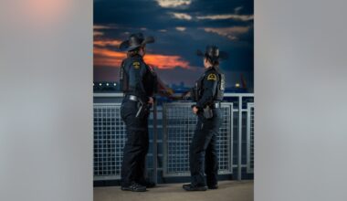 Dallas police approves cowboy hats in new uniform policy