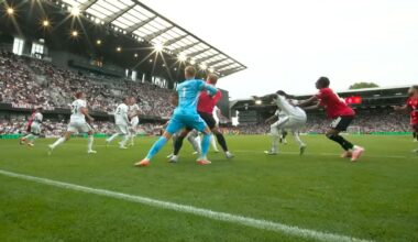 The VAR Review: Examining Man United's penalty, and Yoro's push