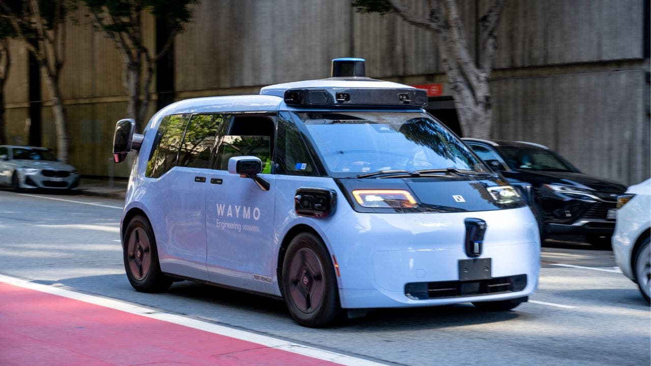 Waymo wins NYC approval to test self-driving vehicles