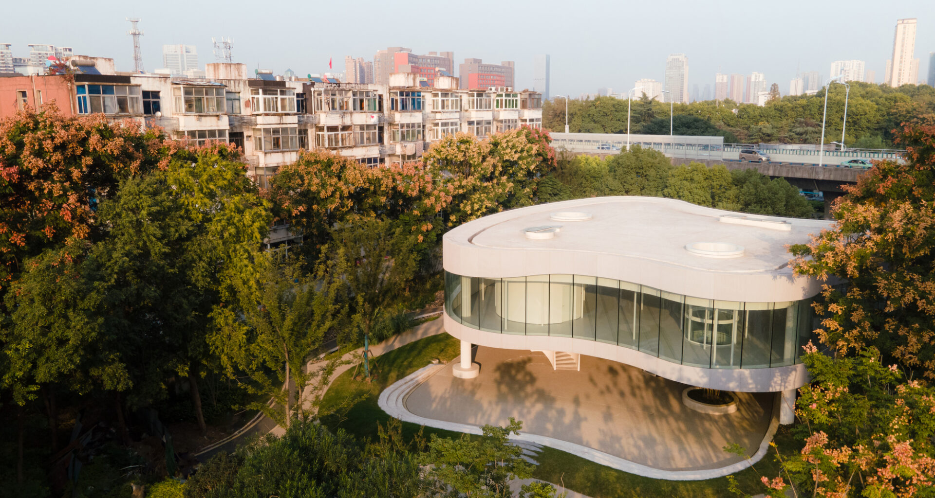 Learning Center at the Central Campus of USTC / Heimat Architects