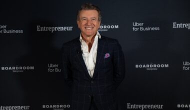 8 Powerful Lessons from Robert Herjavec at Entrepreneur Level Up That Every Founder Needs to Hear